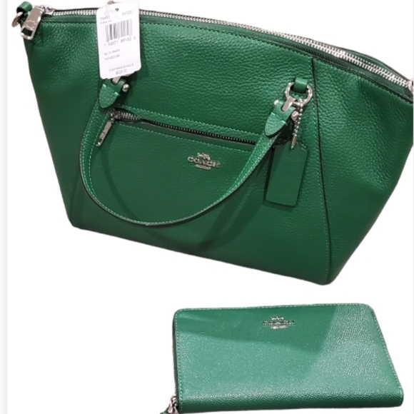 Coach Pebbled Leather Praire Crossbodt Satchel/Purse with Matching Wallet - Picture 1 of 6